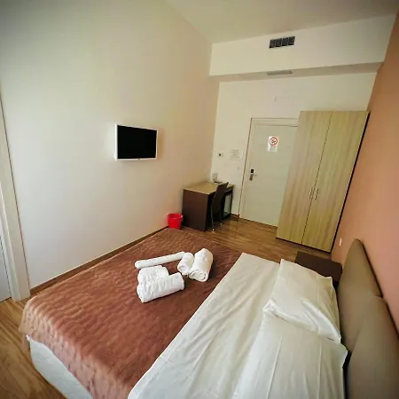 Отель Al Volo2 *